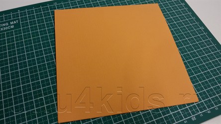 http://uhu4kids.ru/catalog/klei_uhu_dlya_bumagi_2/universalnyi_klei_uhu_twist_glue_3.html